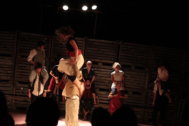 Divadlo Continuo,Jizvy v kameni   2010