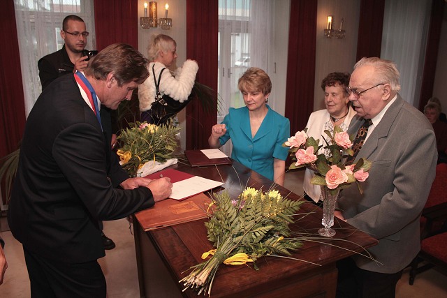 Diamantov svatba Brodcovi , Zho