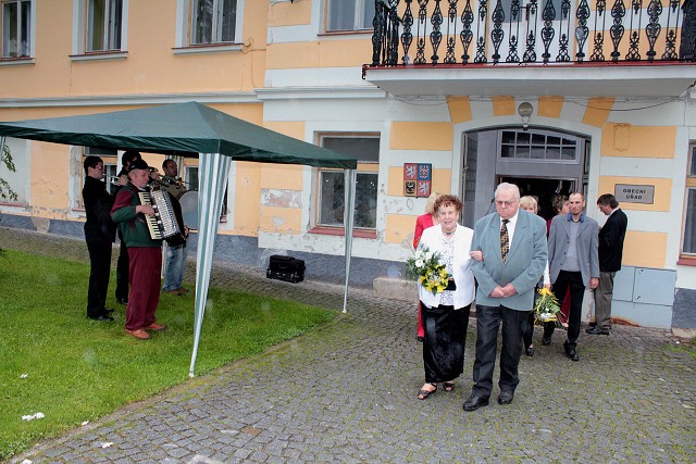 Diamantov svatba Brodcovi , Zho