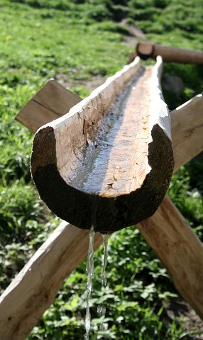 Vodn mln Hoslovice  ,kvten 2008