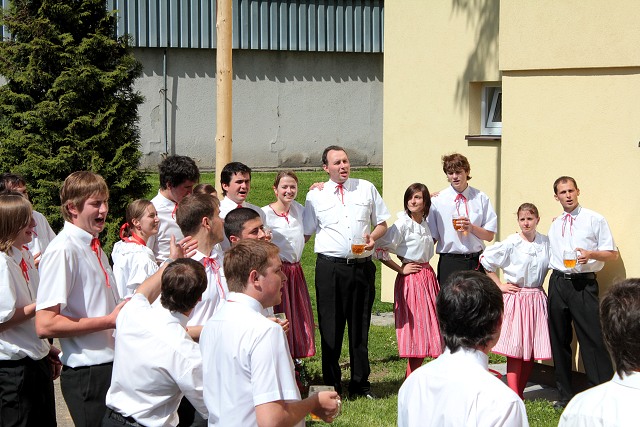 Staroesk mje  estice 7.kvtna 2011