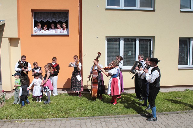 Staroesk mje  estice 7.kvtna 2011