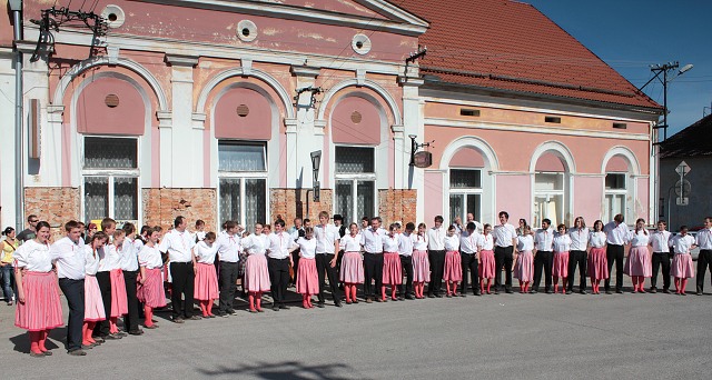 Staroesk mje  estice 7.kvtna 2011