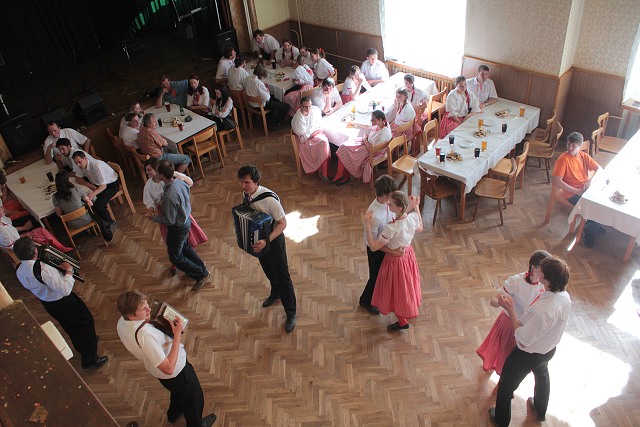 Staroesk mje  estice 7.kvtna 2011
