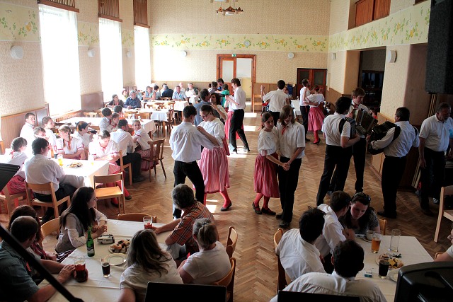 Staroesk mje  estice 7.kvtna 2011