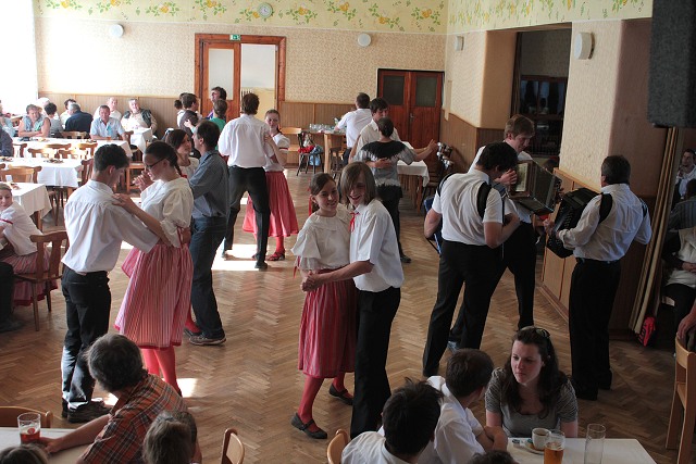 Staroesk mje  estice 7.kvtna 2011