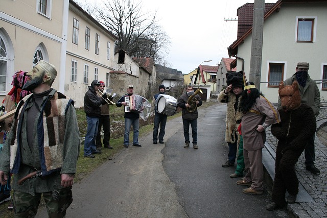 Masopust ve kyni  2.2.2008