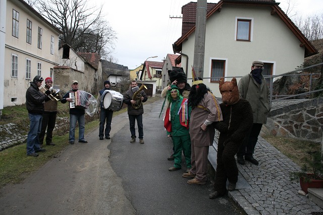 Masopust ve kyni  2.2.2008