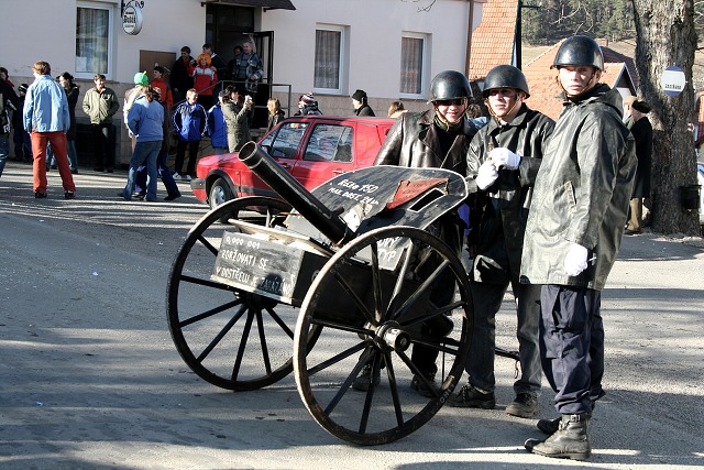 Masopust v Zlezly  3.2.2008