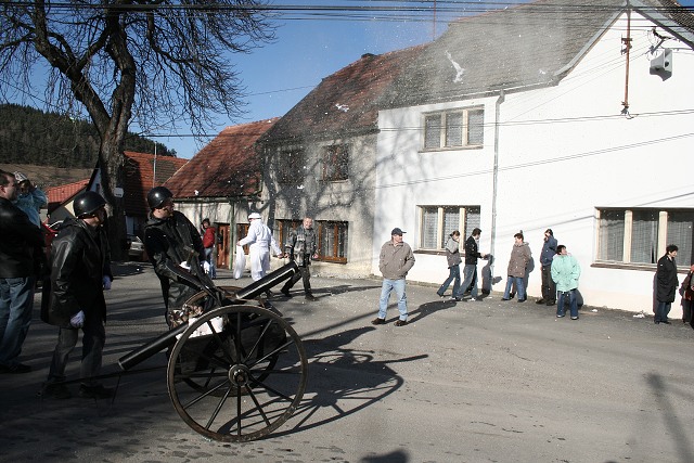 Masopust v Zlezly  3.2.2008