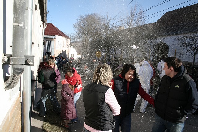 Masopust v Zlezly  3.2.2008