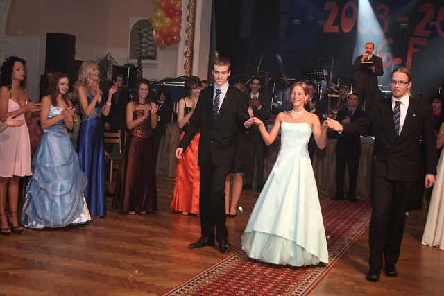 Maturitn ples 6 F Gymnzia Chomutov