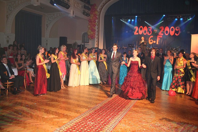 Maturitn ples 6 F Gymnzia Chomutov