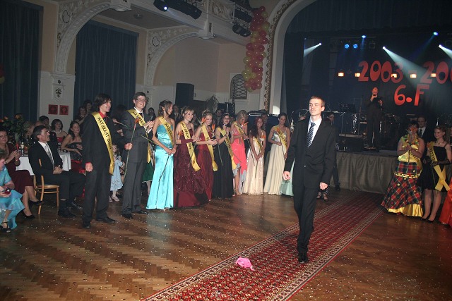Maturitn ples 6 F Gymnzia Chomutov