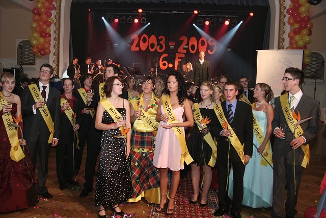 Maturitn ples 6 F Gymnzia Chomutov