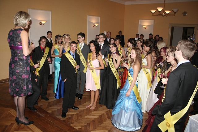 Maturitn ples 6 F Gymnzia Chomutov