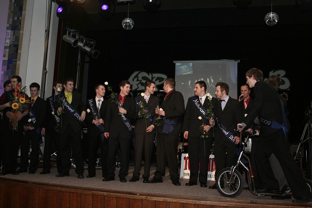 Maturitn ples 4SP A,B ve Strakonicch 6.3.2009