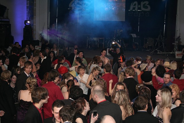 Maturitn ples 4SP A,B ve Strakonicch 6.3.2009