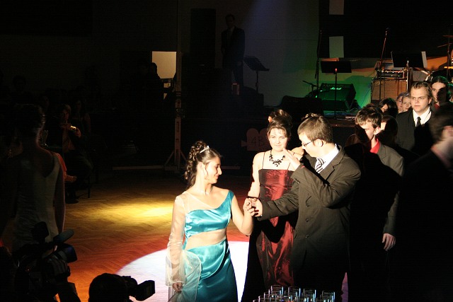 Maturitni ples 4B. Gymnazia Vimperk 22.2.2008