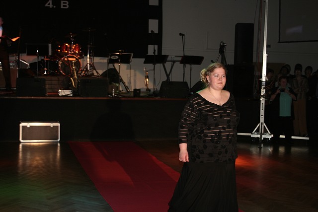 Maturitni ples 4B. Gymnazia Vimperk 22.2.2008