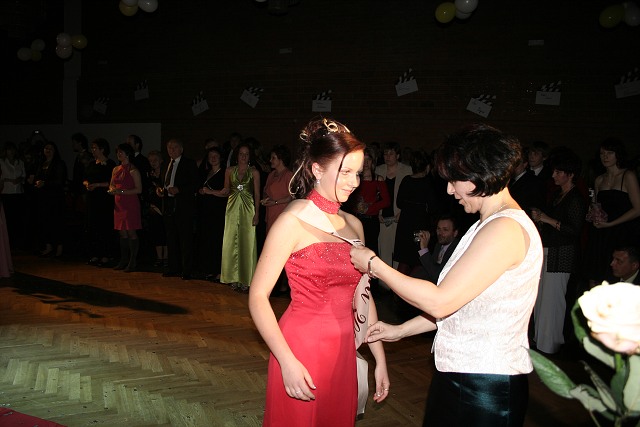 Maturitni ples 4B. Gymnazia Vimperk 22.2.2008