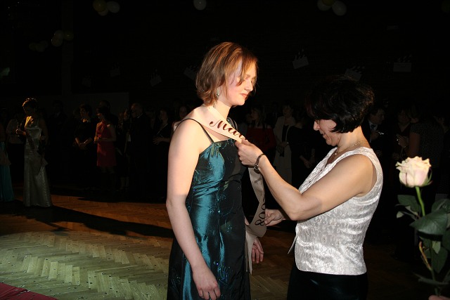 Maturitni ples 4B. Gymnazia Vimperk 22.2.2008