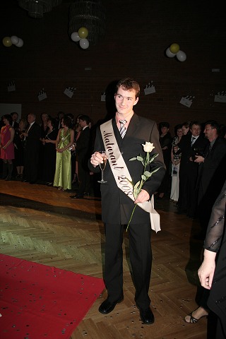 Maturitni ples 4B. Gymnazia Vimperk 22.2.2008