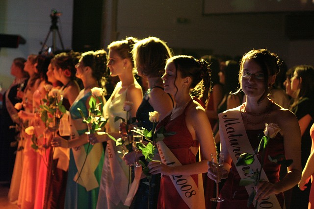 Maturitni ples 4B. Gymnazia Vimperk 22.2.2008