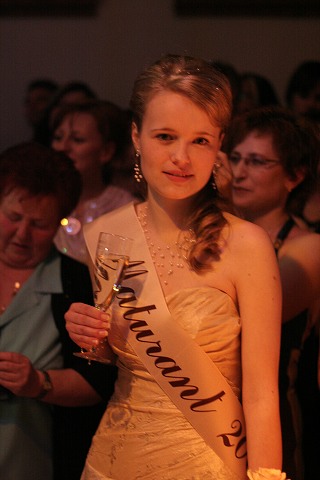 Maturitni ples 4B. Gymnazia Vimperk 22.2.2008