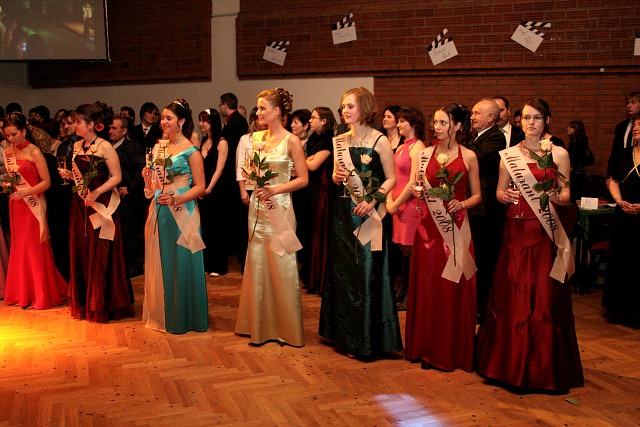 Maturitni ples 4B. Gymnazia Vimperk 22.2.2008