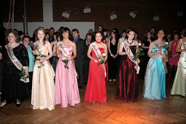 Maturitni ples 4B. Gymnazia Vimperk 22.2.2008