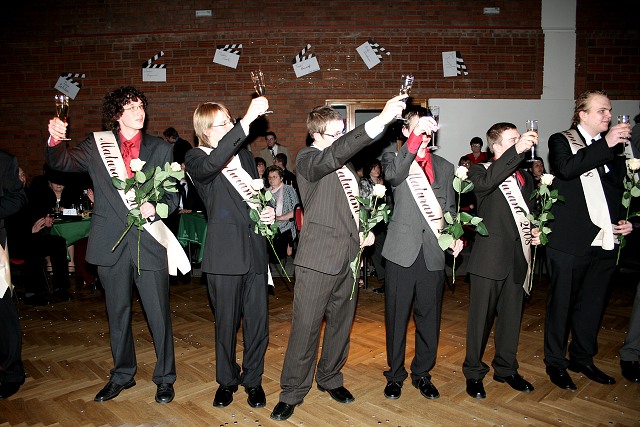 Maturitni ples 4B. Gymnazia Vimperk 22.2.2008