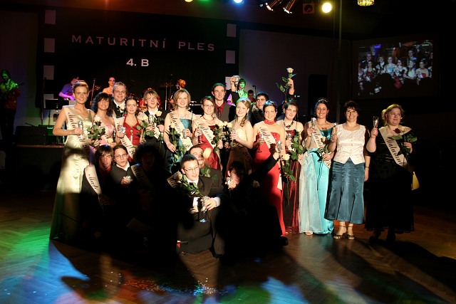Maturitni ples 4B. Gymnazia Vimperk 22.2.2008