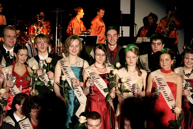 Maturitni ples 4B. Gymnazia Vimperk 22.2.2008