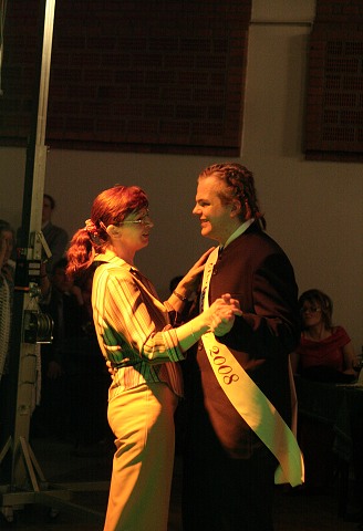 Maturitni ples 4B. Gymnazia Vimperk 22.2.2008