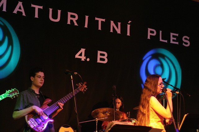 Maturitni ples 4B. Gymnazia Vimperk 22.2.2008