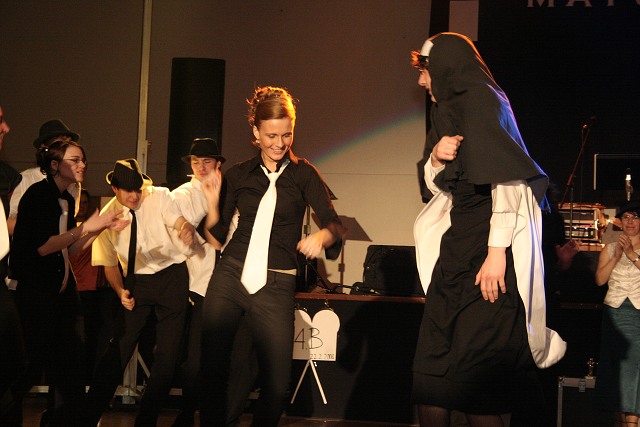Maturitni ples 4B. Gymnazia Vimperk 22.2.2008