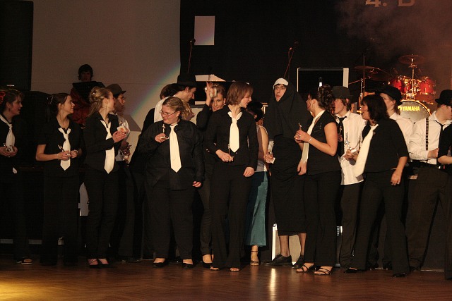 Maturitni ples 4B. Gymnazia Vimperk 22.2.2008