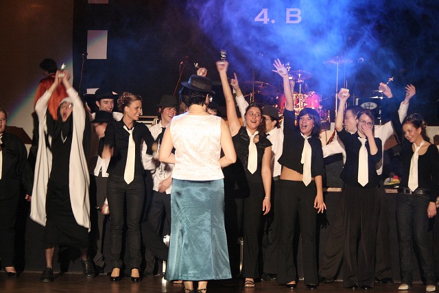 Maturitni ples 4B. Gymnazia Vimperk 22.2.2008