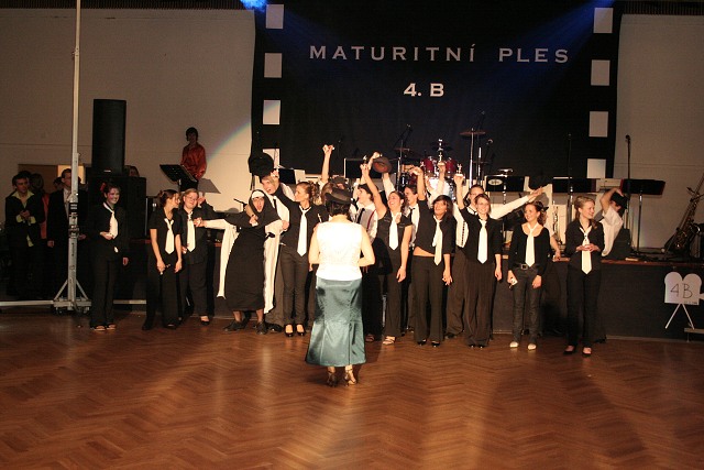 Maturitni ples 4B. Gymnazia Vimperk 22.2.2008