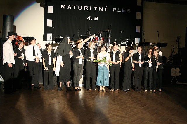 Maturitni ples 4B. Gymnazia Vimperk 22.2.2008
