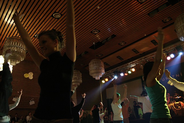 Maturitni ples 4B. Gymnazia Vimperk 22.2.2008