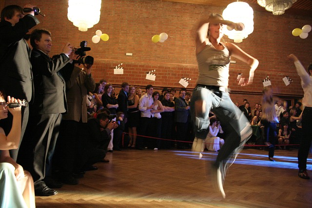Maturitni ples 4B. Gymnazia Vimperk 22.2.2008