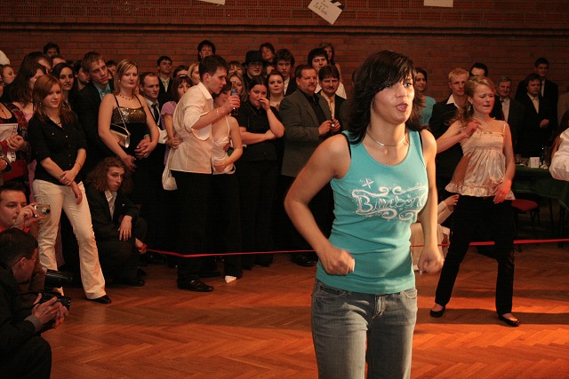 Maturitni ples 4B. Gymnazia Vimperk 22.2.2008