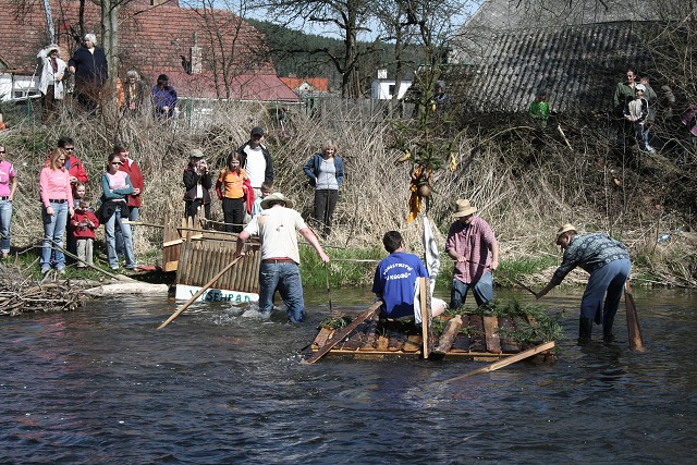 Neckyjda v Malenicch  8.4.2007