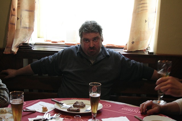 Prvn poumavsk pojdn steak - Hotel Iren kyn