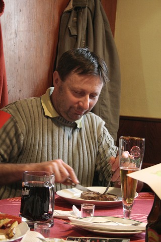 Prvn poumavsk pojdn steak - Hotel Iren kyn