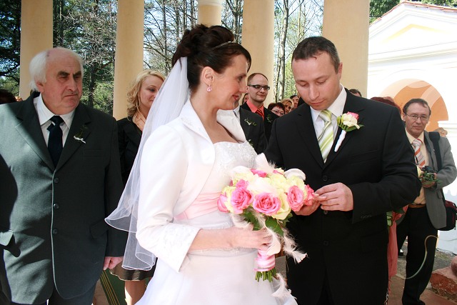 Svatba  Kerkovi ,Kalvarie estice-Volyn 24.4.2010