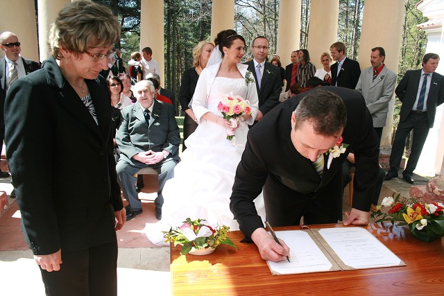 Svatba  Kerkovi ,Kalvarie estice-Volyn 24.4.2010
