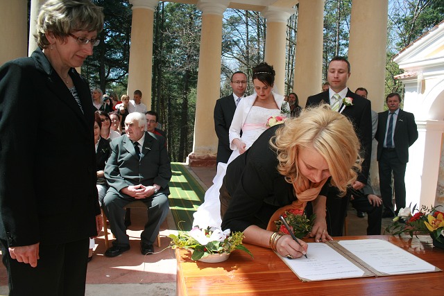 Svatba  Kerkovi ,Kalvarie estice-Volyn 24.4.2010
